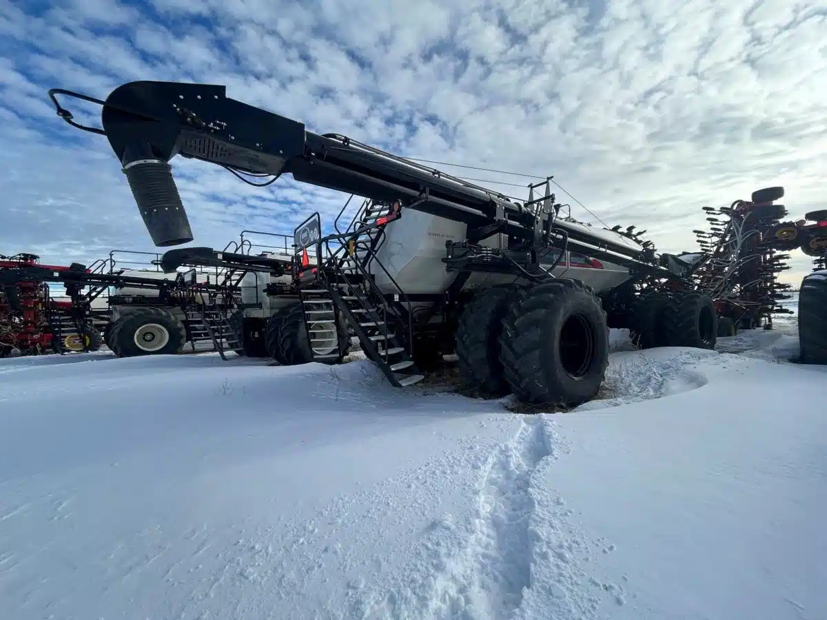 Gallery image 2 for Used 2022 Bourgault 3335-76 Air Drill