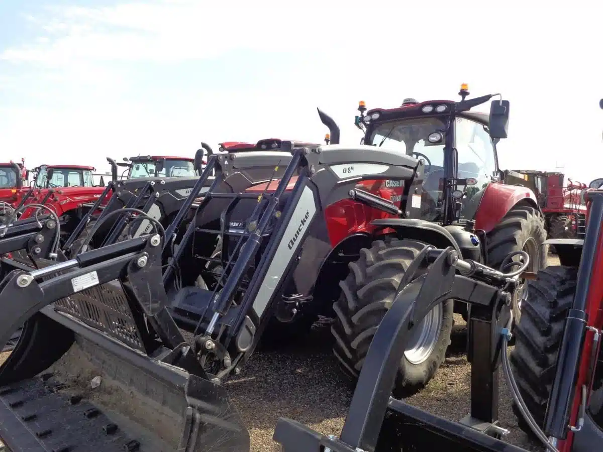 Gallery image 1 for Used 2022 Case IH MAGNUM 220 Tractor