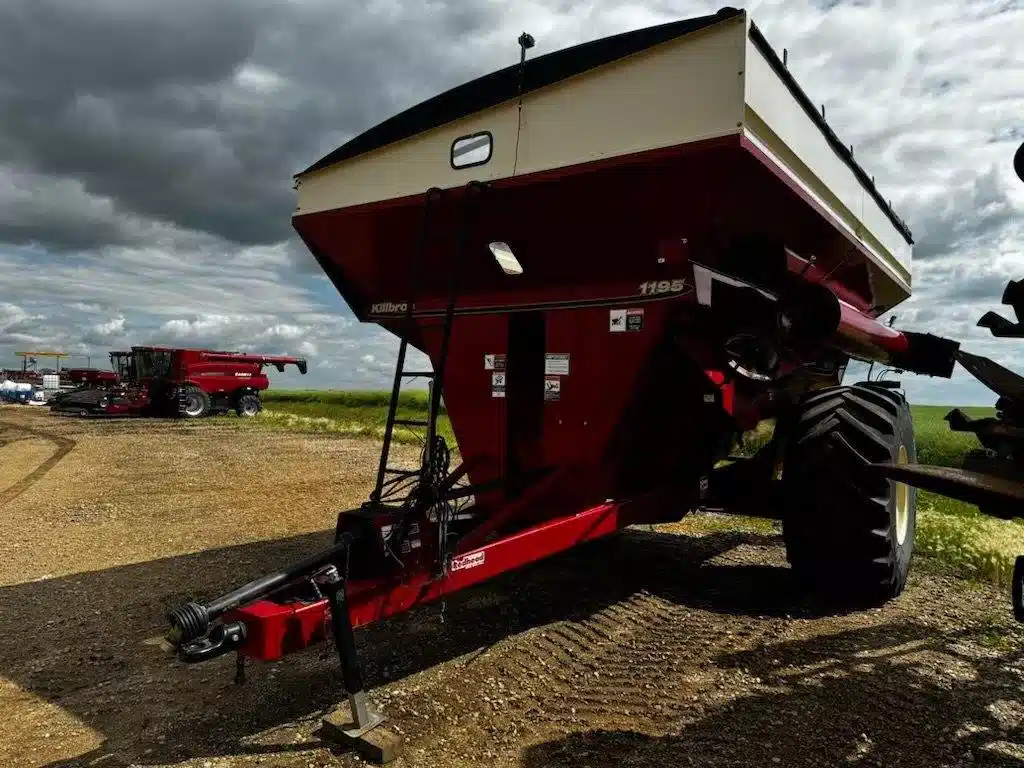 Gallery image 2 for Used 2013 Killbros 1195 Grain Cart