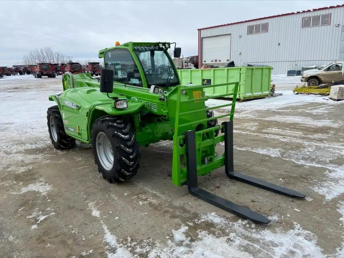 Gallery image 2 for New 2022 Merlo P72.10 TeleHandler