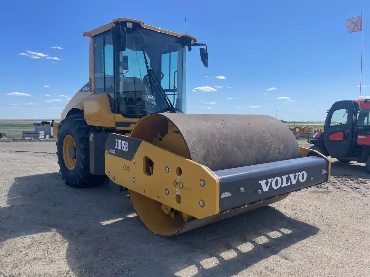 Gallery image 1 for New 2023 Volvo SD115B Compactor