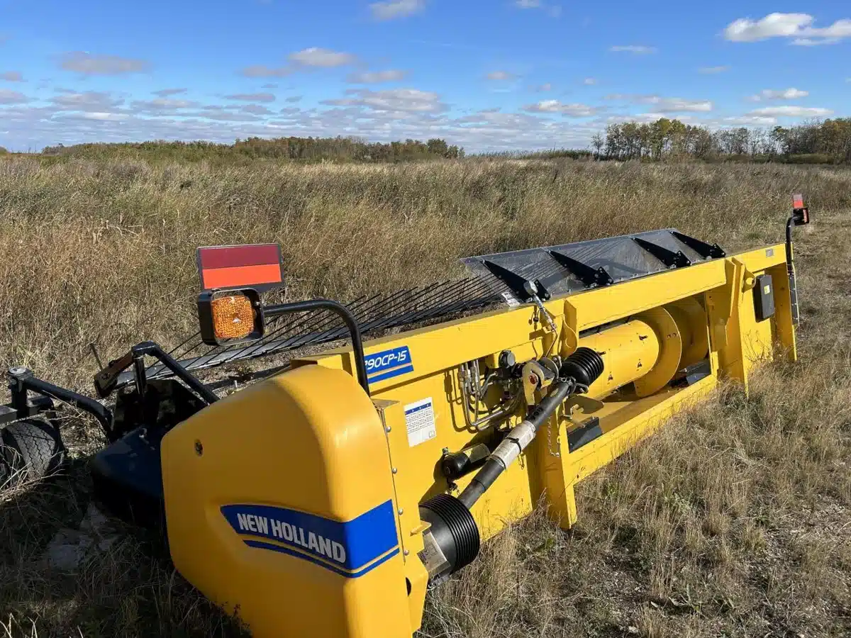 Gallery image 2 for Used 2023 New Holland 790CP Header - Pickup