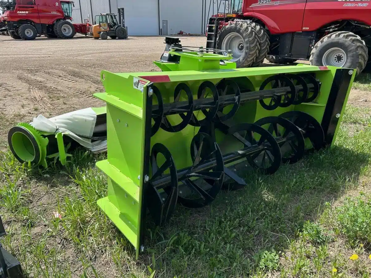 Gallery image 2 for New 2024 Schulte SDX-117 Snow Blower