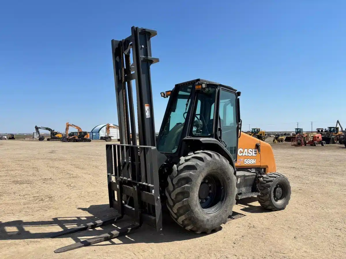 Gallery image 2 for New 2024 Case IH 588H Forklift