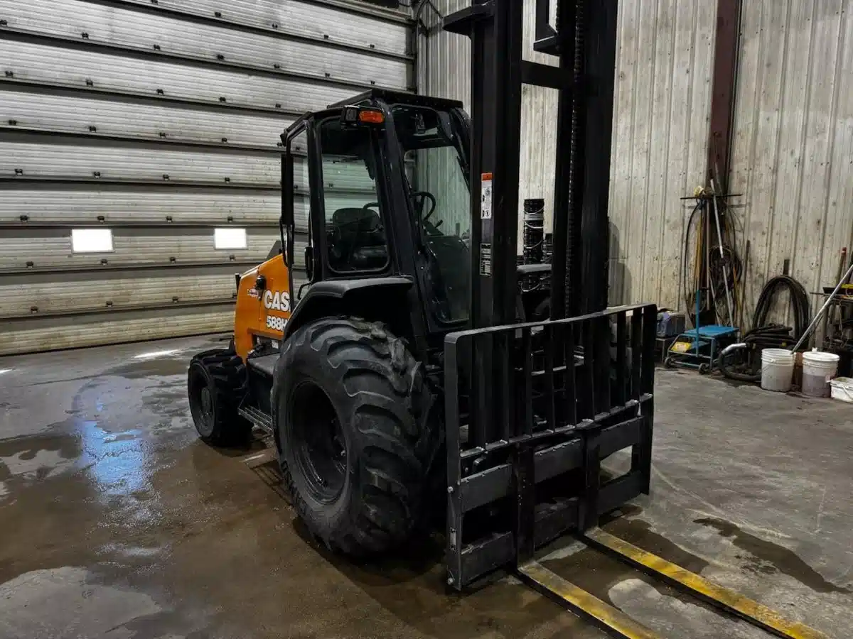 Gallery image 1 for New 2024 Case IH 588H Forklift