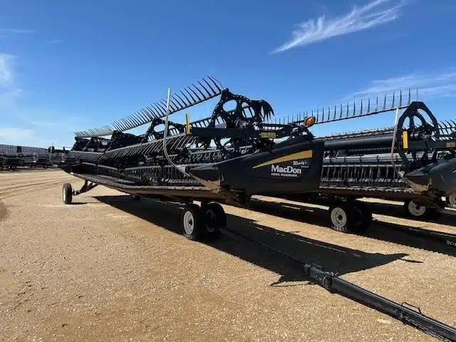 Gallery image 1 for 2018 MacDon FD75 Header - Flex Draper