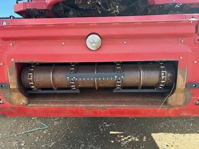 Gallery image 2 for Used 2018 Case IH 9240 Combine