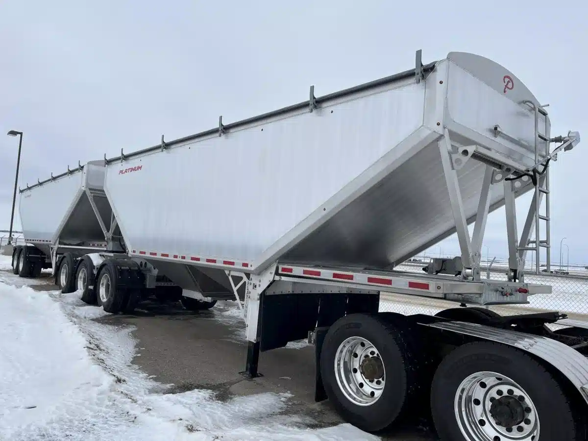 Gallery image 2 for New 2025 PLATINUM SUPER B Trailer - Hopper
