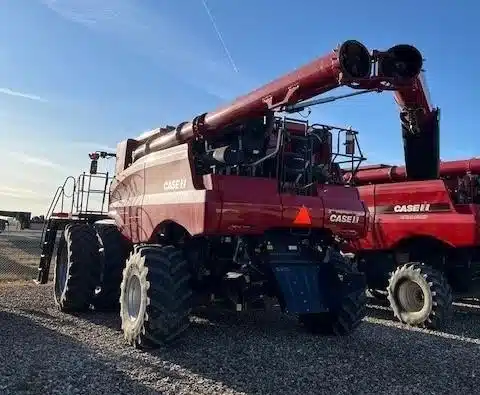 Gallery image 2 for Used 2023 Case IH 8250 Combine