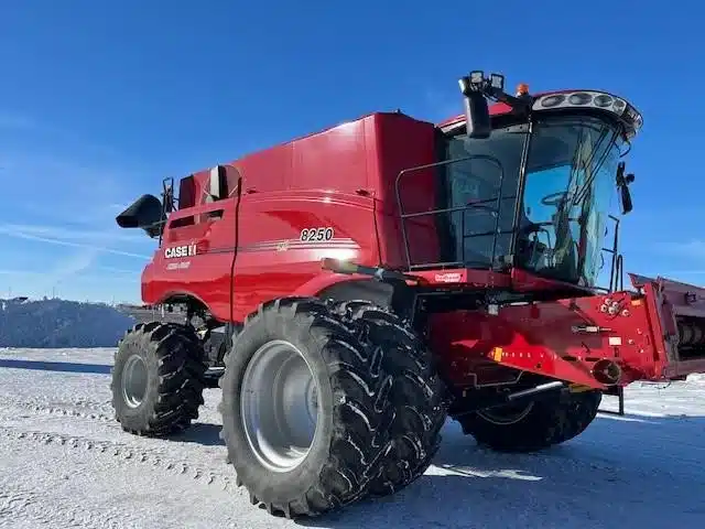 Gallery image 2 for 2023 Case IH 8250 Combine