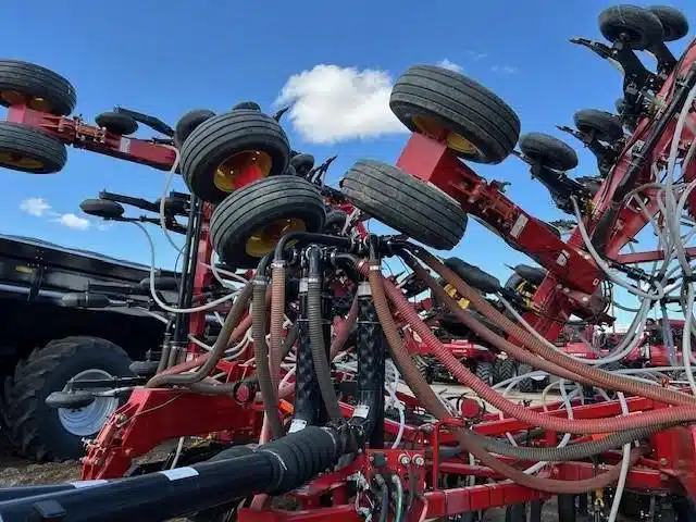 Gallery image 2 for Used 2015 Bourgault 3320-66 Air Seeder