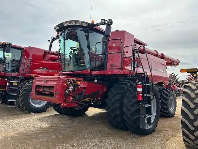 Gallery image 1 for Used 2024 Case IH 9250 Combine