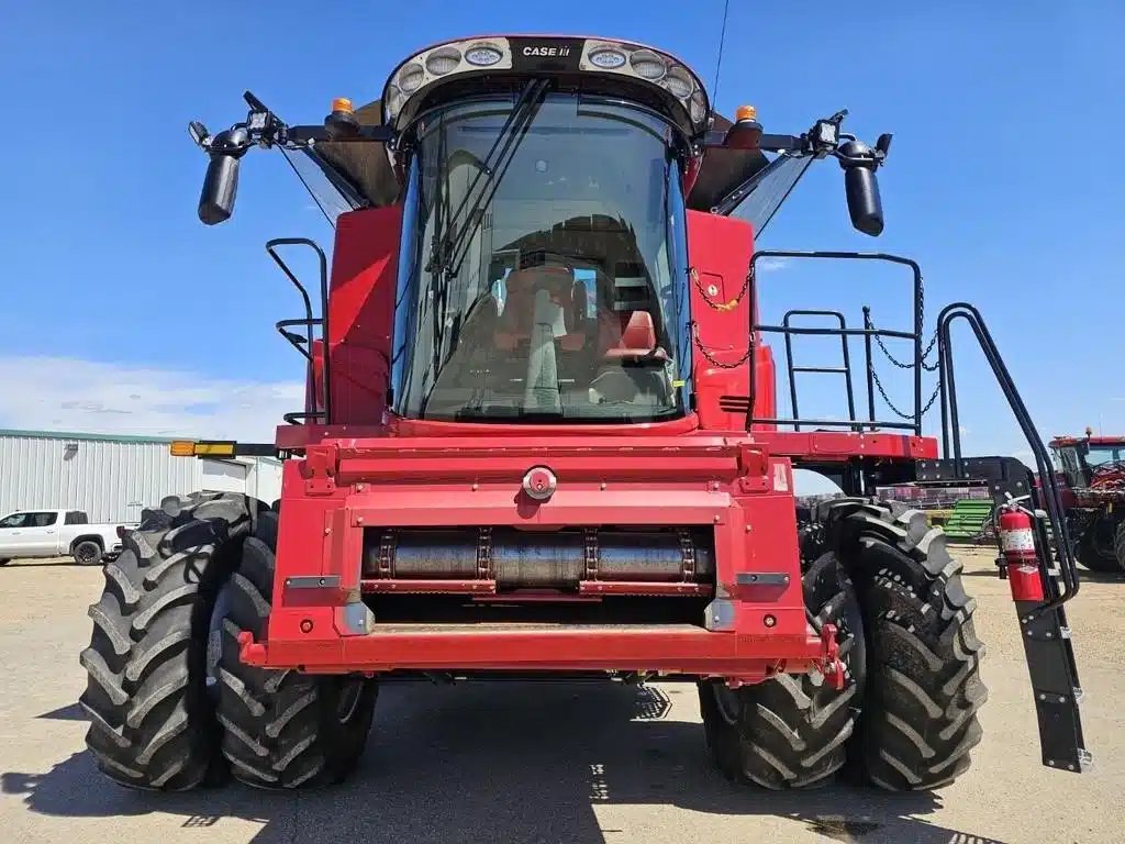 Gallery image 2 for Used 2024 Case IH 8250 Combine