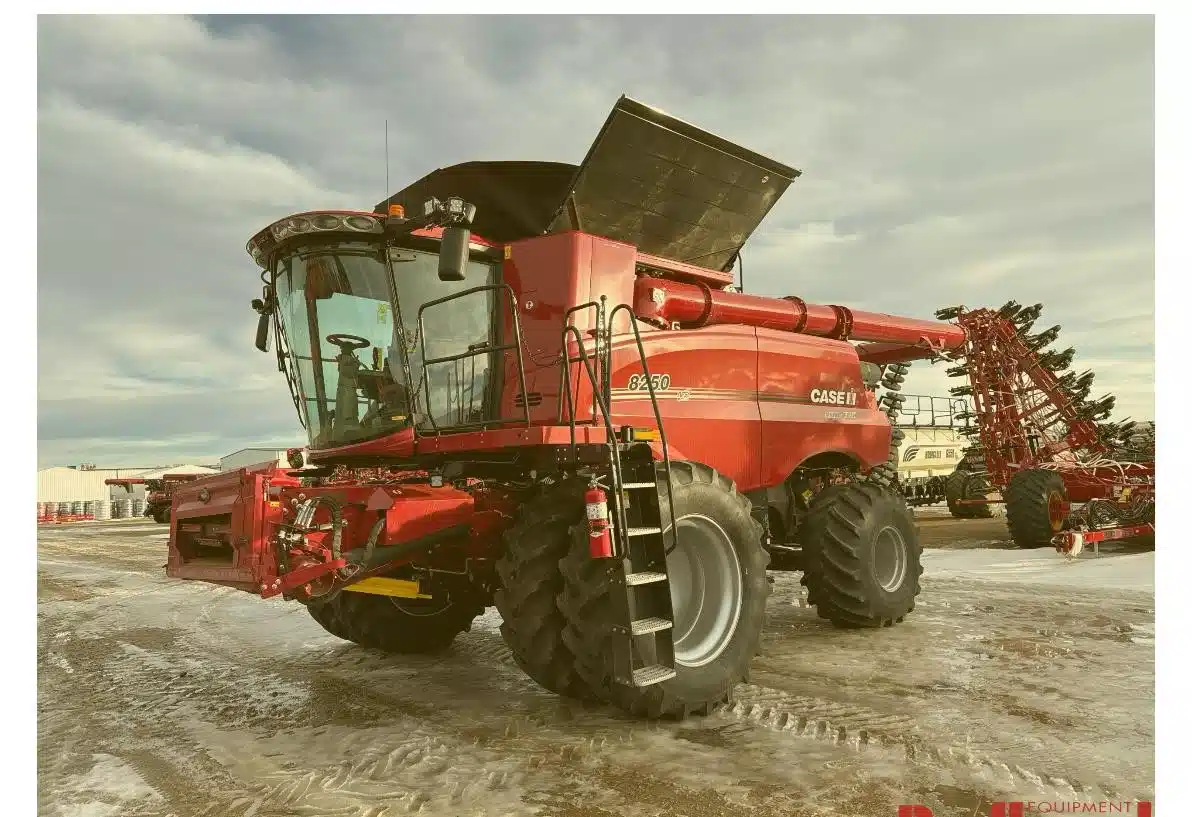 Gallery image 1 for Used 2023 Case IH 8250 Combine