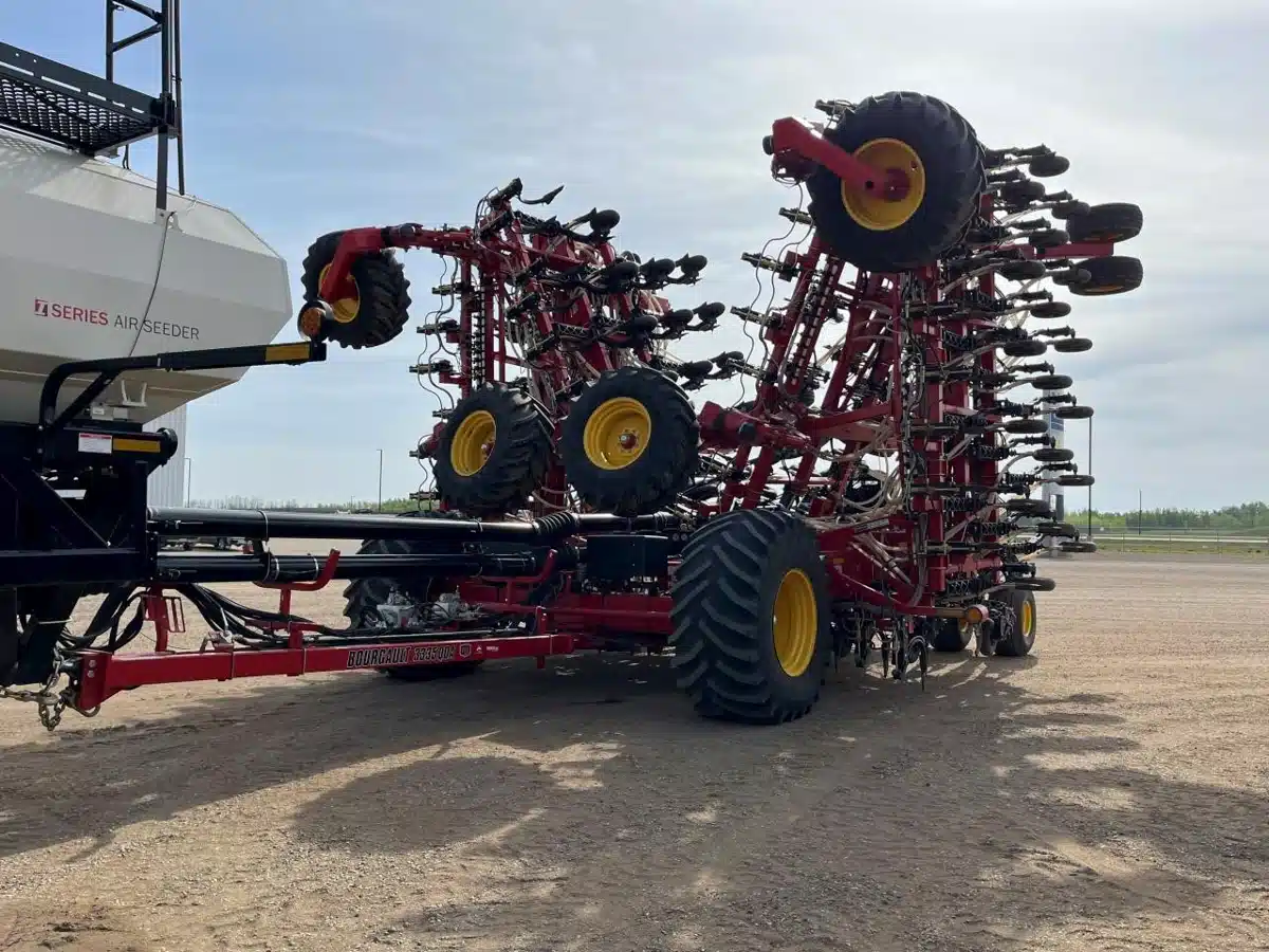 Gallery image 1 for Used 2022 Bourgault 3335-76 Air Drill