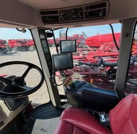 Gallery image 2 for Used 2017 Case IH PATRIOT 4440 Sprayer - Self Propelled