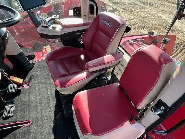 Gallery image 2 for Used 2024 Case IH STEIGER 645 QUADTRAC Tractor