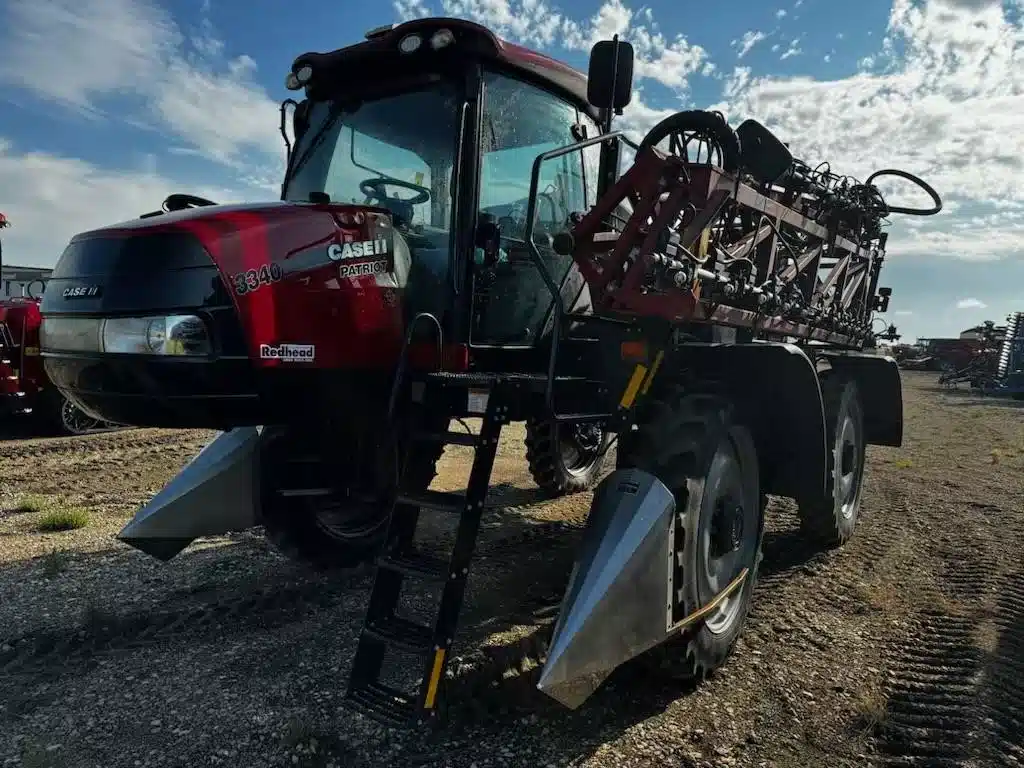 Gallery image 2 for 2019 Case IH PATRIOT 3340 Sprayer - Self Propelled