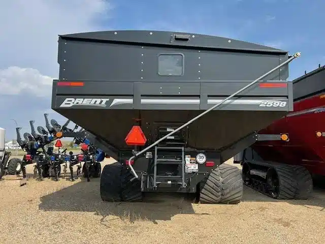 Gallery image 2 for New 2025 Brent 2598 Grain Cart
