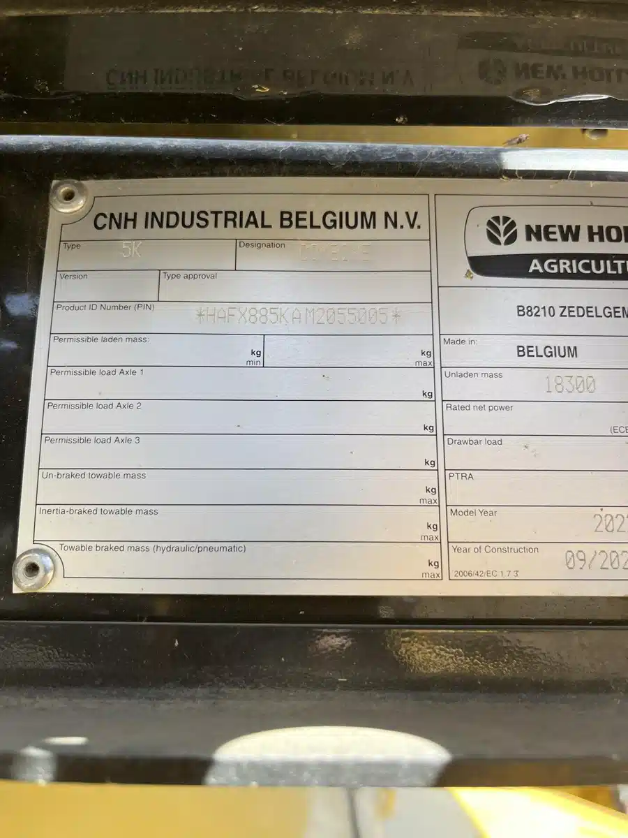 Gallery image 1 for Used 2022 New Holland CX8.80 Combine