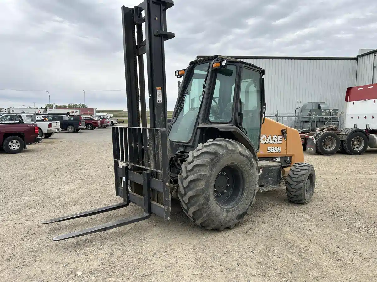 Gallery image 1 for New 2024 Case IH 588H Forklift
