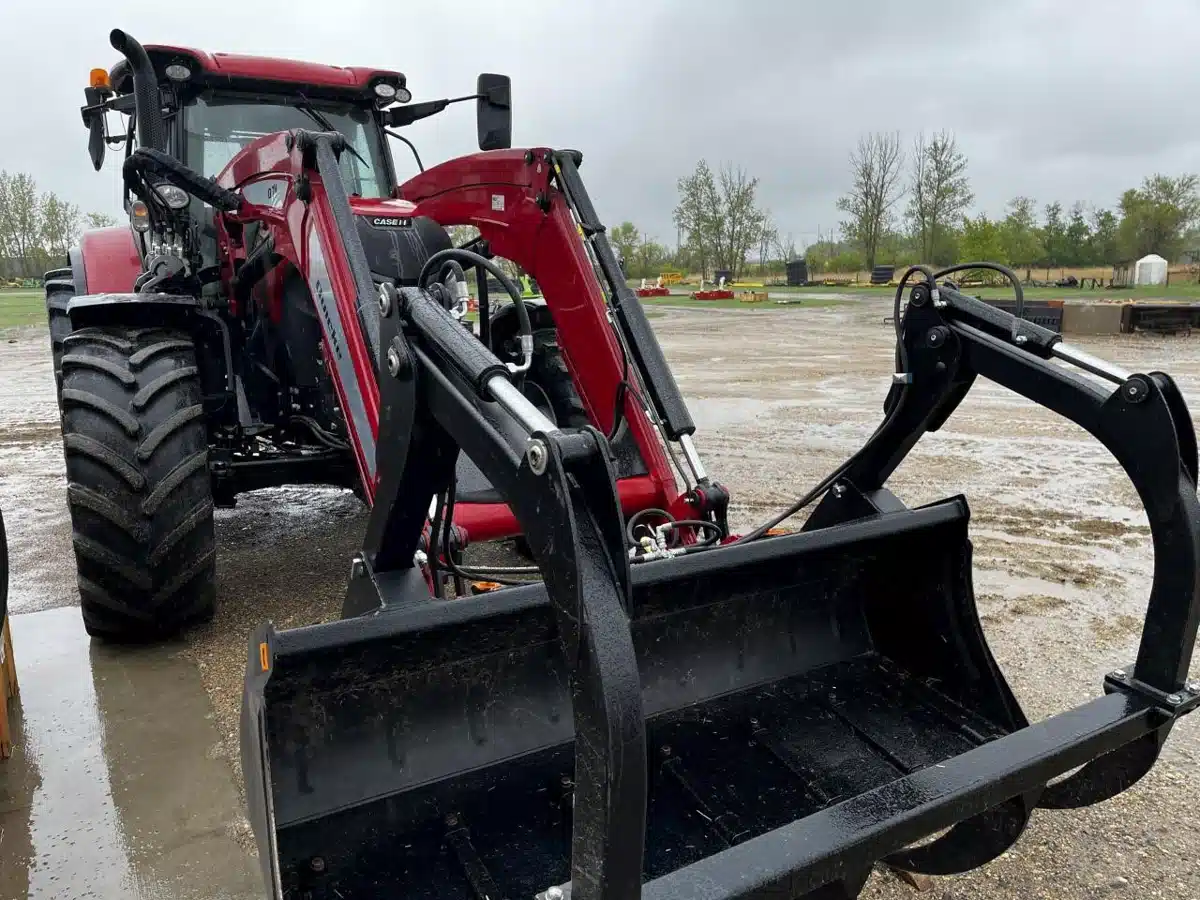 Gallery image 2 for Used 2022 Case IH PUMA 165 Tractor