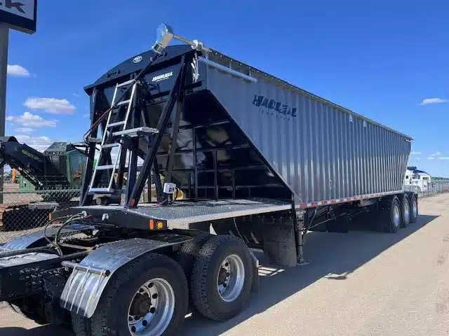 Gallery image 1 for New 2025 HAUL-ALL TRIDEM GRAIN Trailer - Hopper
