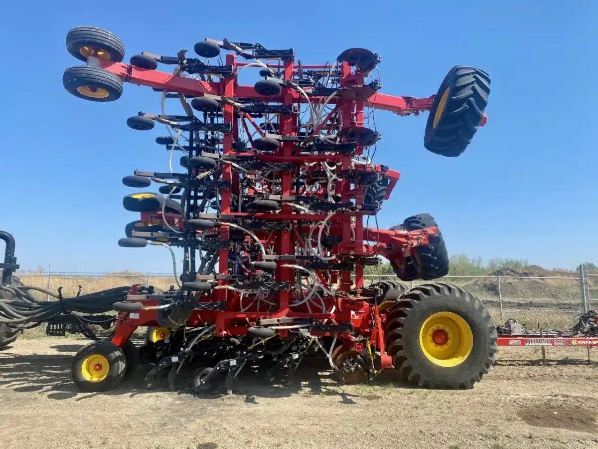 Gallery image 2 for Used 2014 Bourgault 3320-76 Air Drill