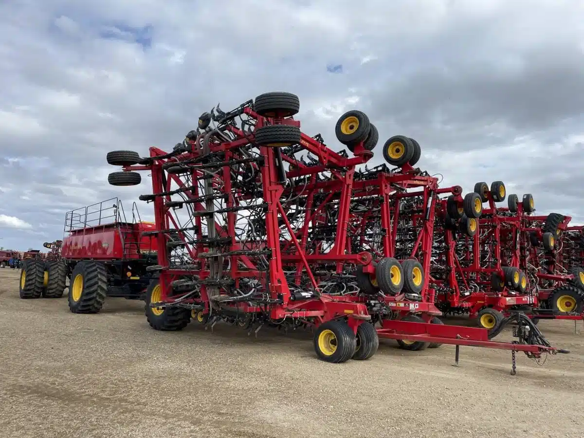 Gallery image 1 for Used 2019 Seed Hawk 8412 Air Seeder
