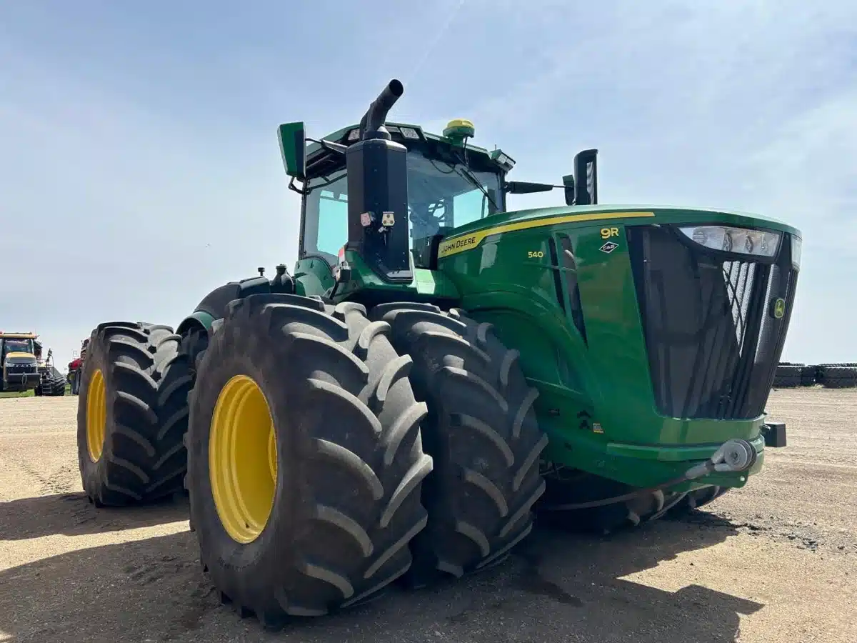 Gallery image 2 for Used 2022 John Deere 9R 540 Tractor