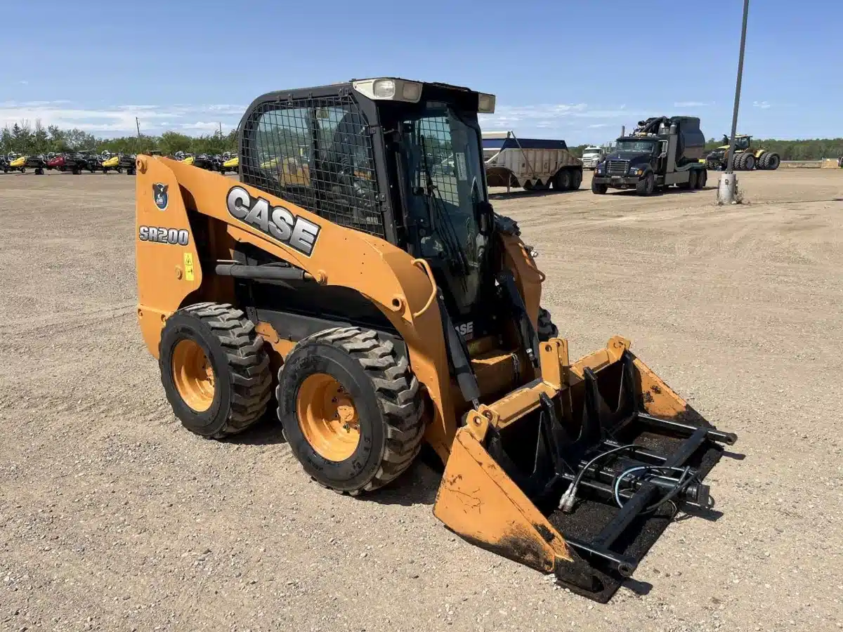 Gallery image 1 for Used 2014 Case IH SR200 Skid Steer