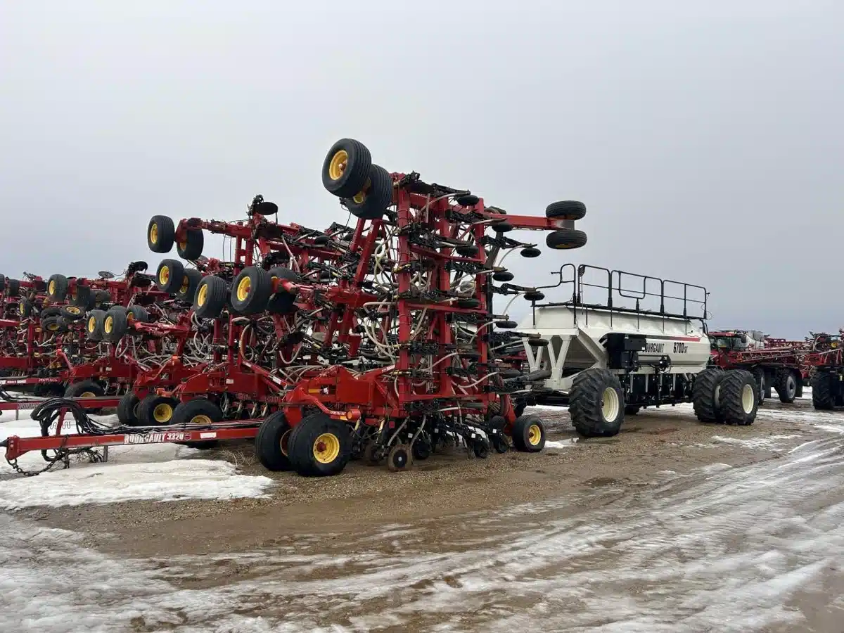 Gallery image 1 for Used 2012 Bourgault 3320-66 Air Drill