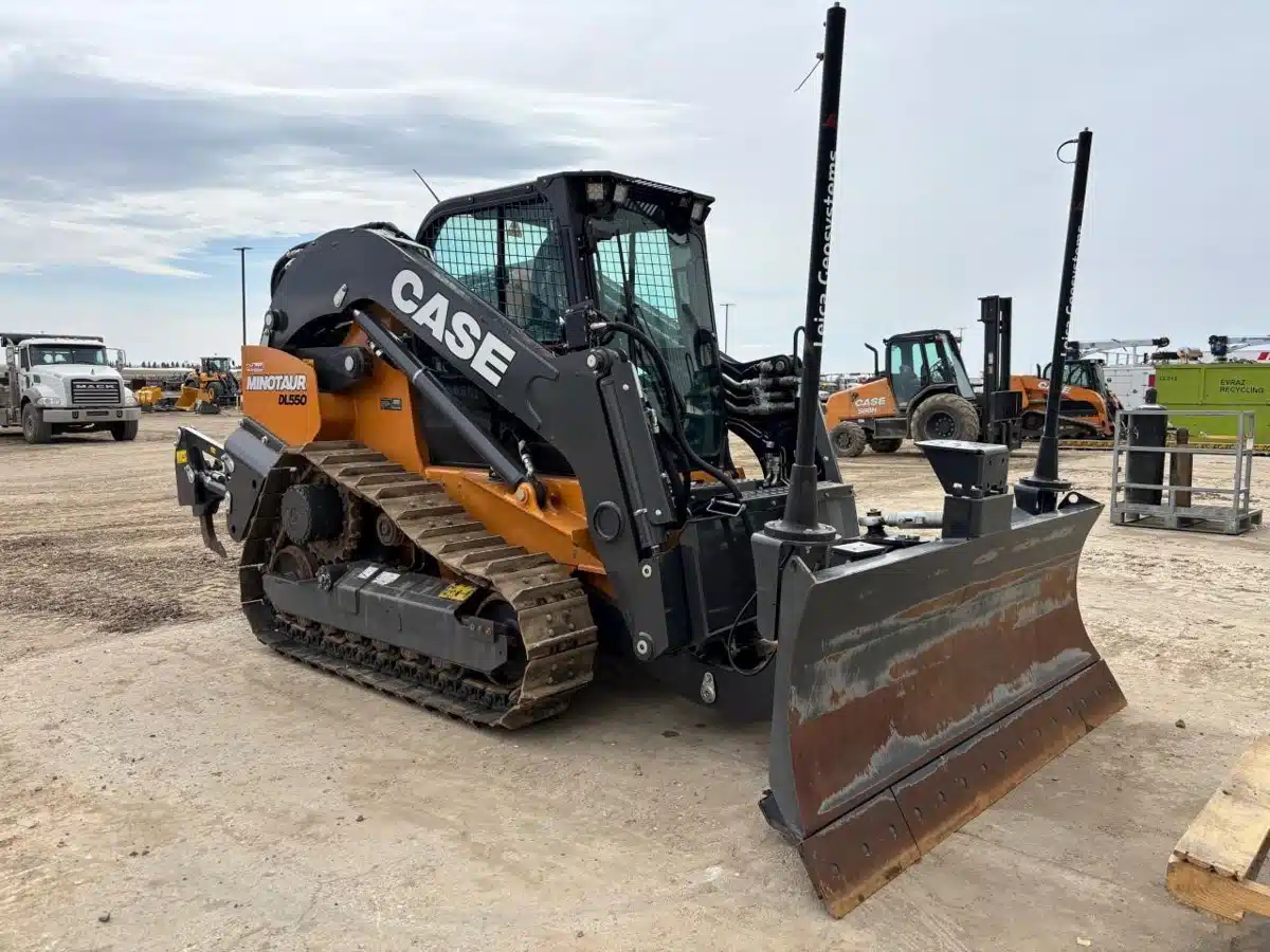 Gallery image 2 for Used 2023 Case IH DL550 Skid Steer