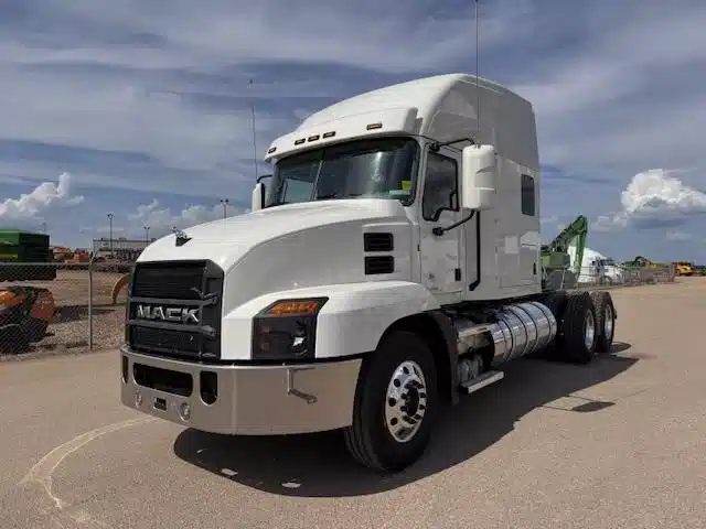 Gallery image 1 for New 2026 Mack ANTHEM 64T Semi-Truck