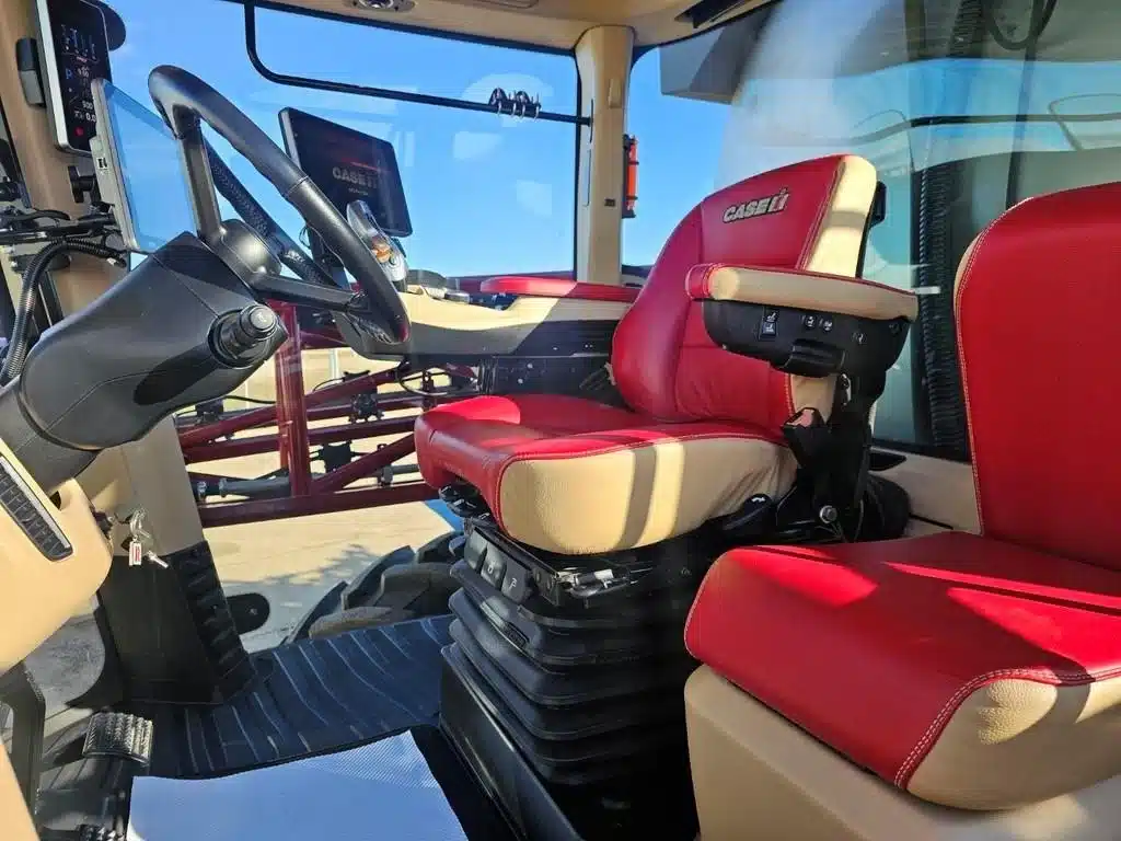 Gallery image 2 for Used 2023 Case IH PATRIOT 4450 Sprayer - Self Propelled