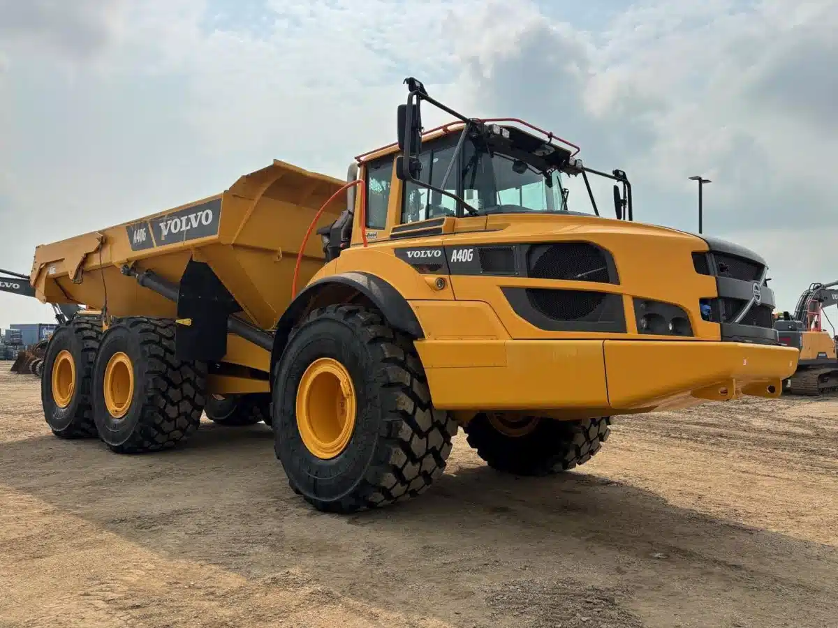 Gallery image 1 for Used 2023 Volvo A40G Vehicle - Other