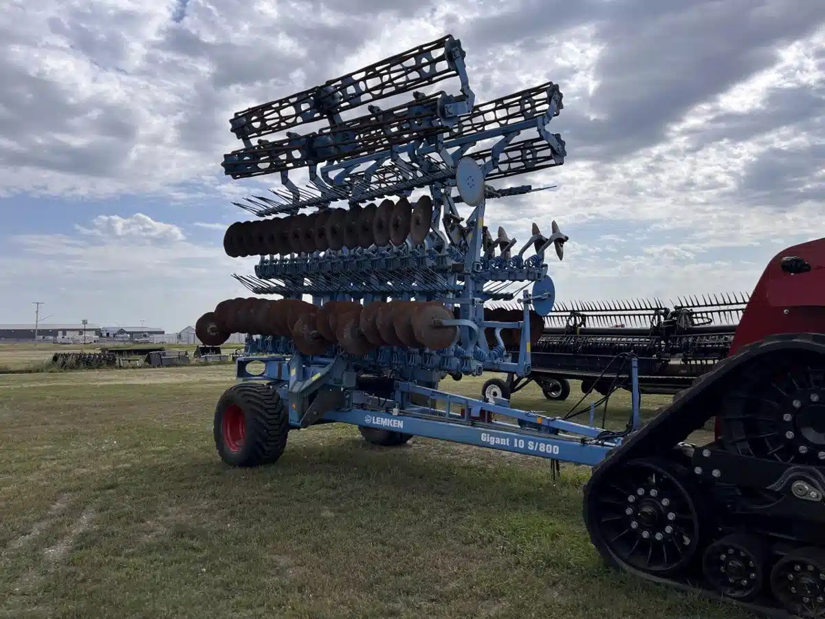 Gallery image 1 for Used 2011 Lemken GIGANT 10 Row Crop Tillage