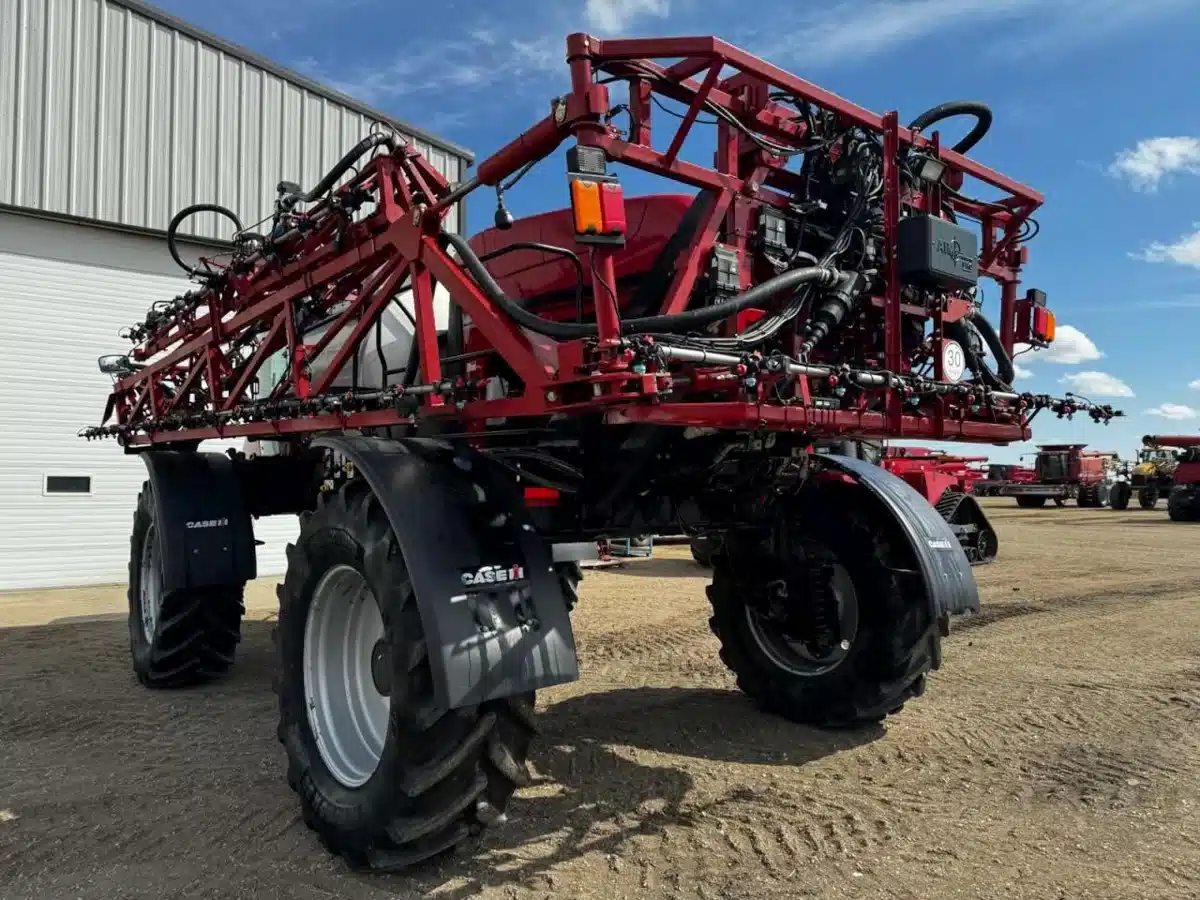 Gallery image 2 for Used 2015 Case IH PATRIOT 4440 Sprayer - Self Propelled
