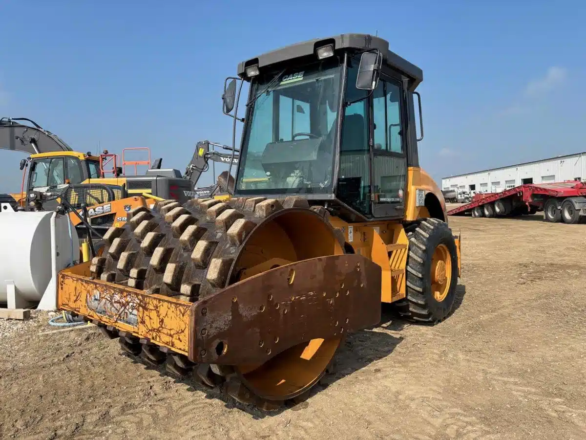 Gallery image 2 for Used 2013 Case IH SV208 Compactor