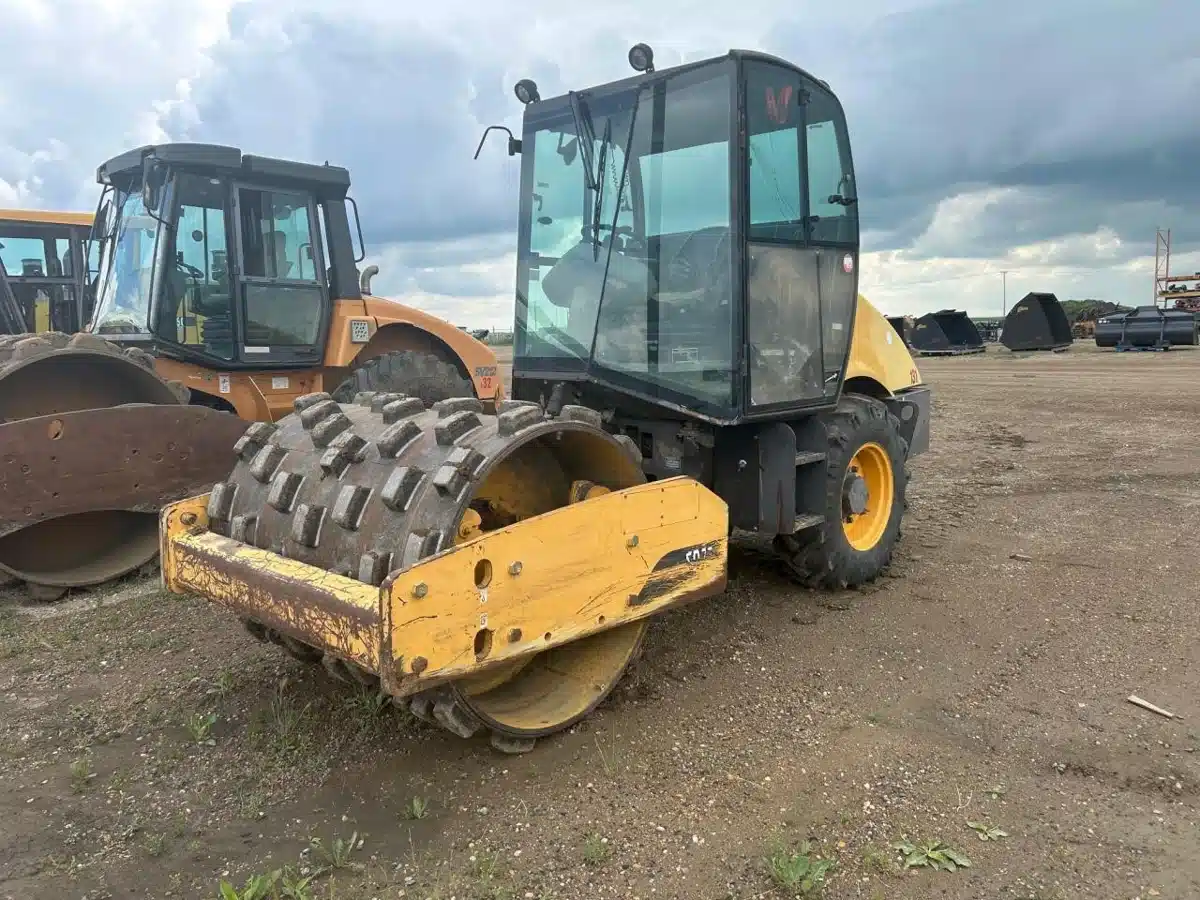 Gallery image 1 for Used 2008 Volvo SD77DX Compactor
