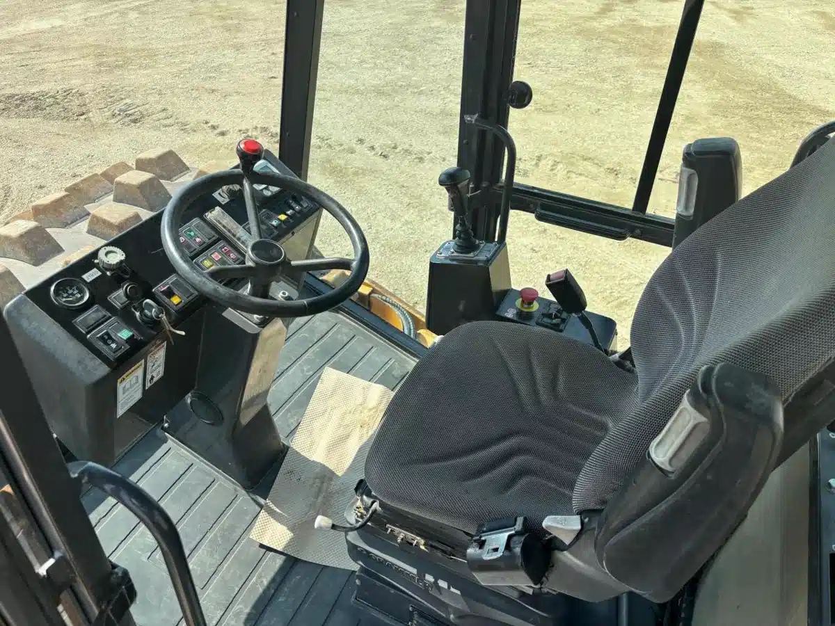 Gallery image 1 for Used 2011 Case IH SV212 Compactor