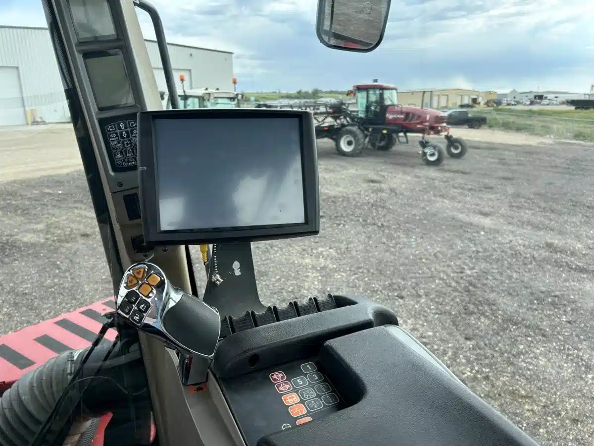 Gallery image 2 for Used 2011 Case IH STEIGER 550 HD Tractor