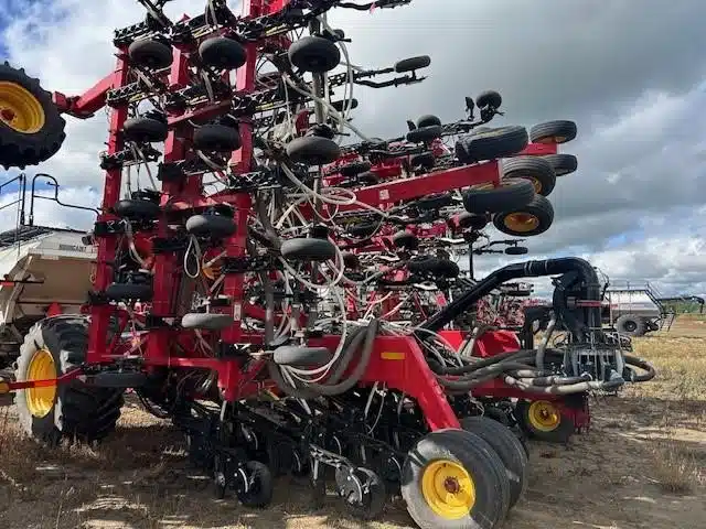 Gallery image 2 for Used 2016 Bourgault 3320-66 Air Drill
