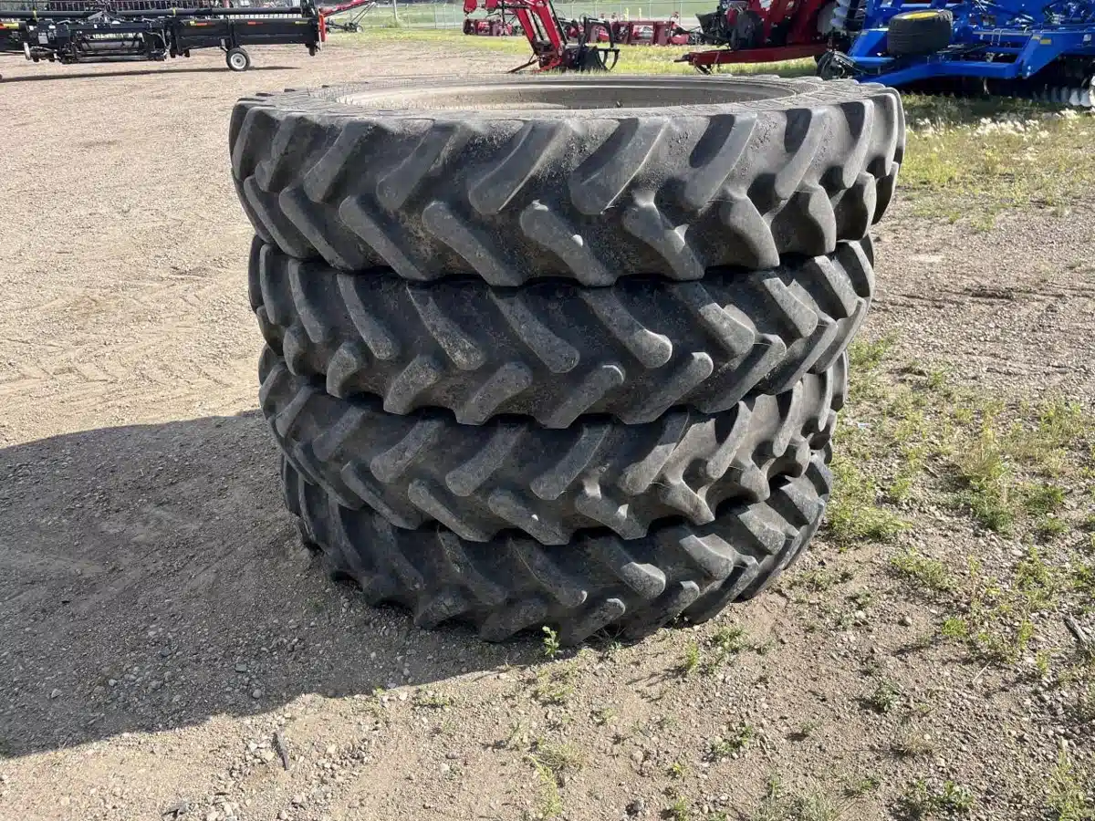 Gallery image 2 for Used XX 320/90R46 Tires