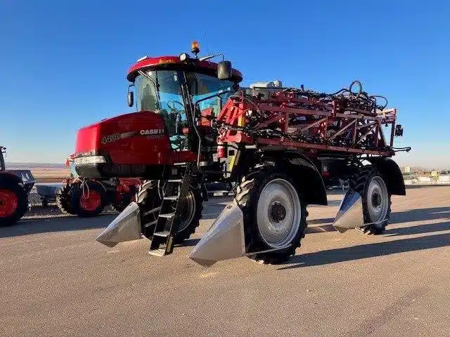 Gallery image 1 for Used 2014 Case IH PATRIOT 4430 Sprayer - Self Propelled