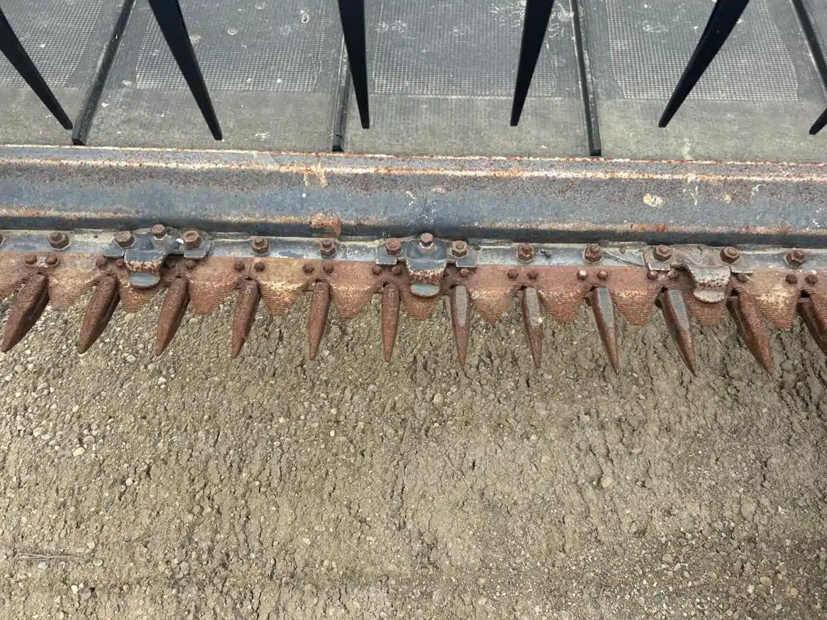 Gallery image 2 for Used 2018 MacDon FD75 Header - Flex Draper