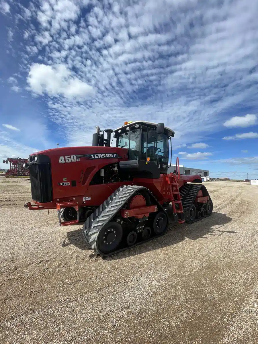 Gallery image 2 for Used 2014 VS 450 DT Tractor