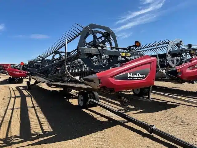 Gallery image 1 for Used 2014 MacDon FD75 Header - Flex Draper
