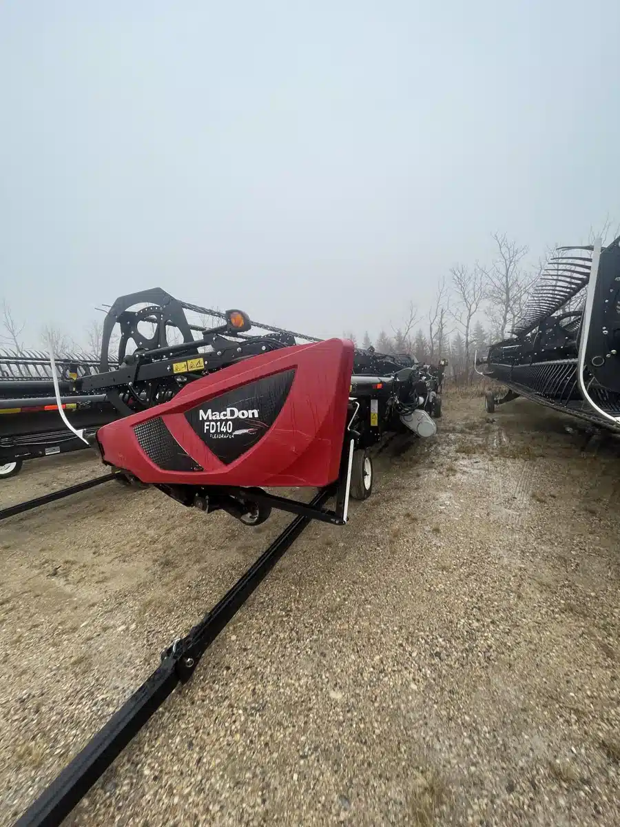 Gallery image 2 for 2018 MacDon FD140 Header - Flex Draper
