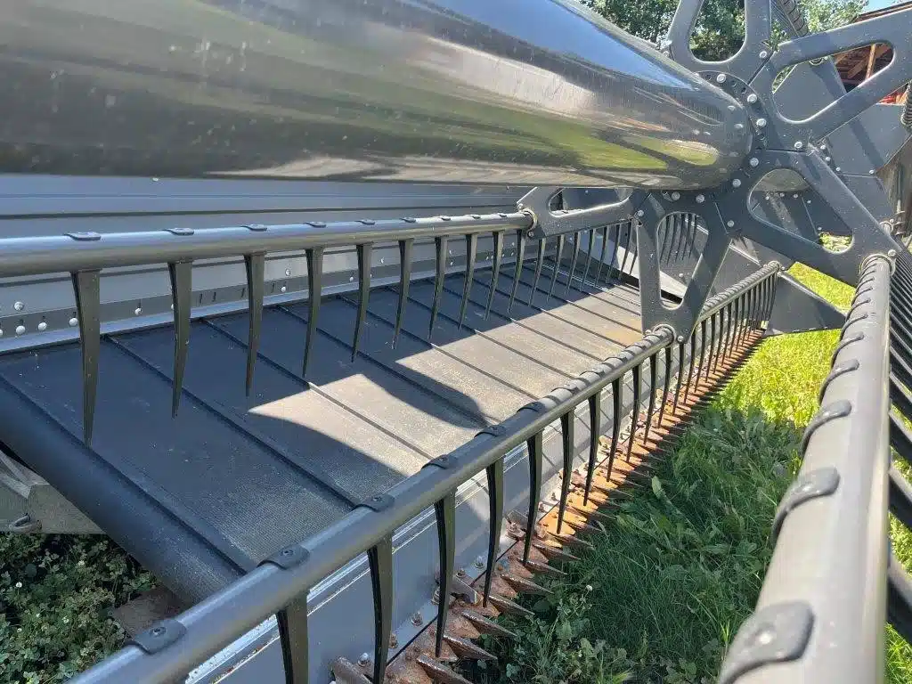 Gallery image 2 for Used 2020 Massey Ferguson WR9950 Mower Conditioner-SP